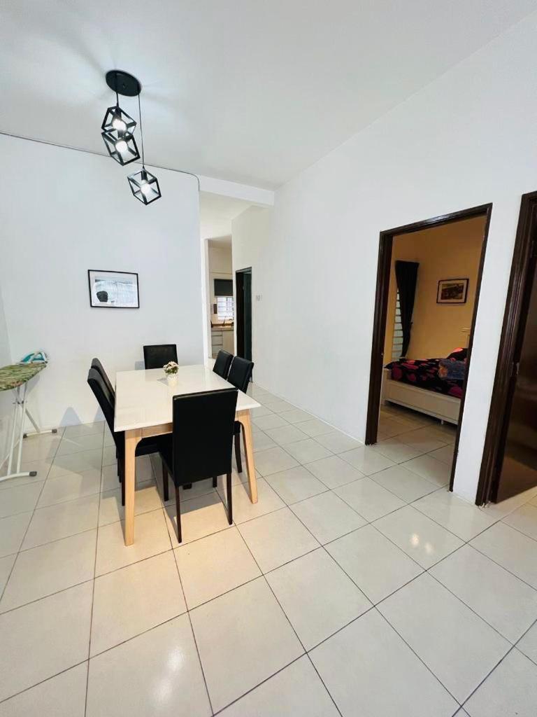 Ayaan Breeze Free Breakfast Apartment Tanah Rata
